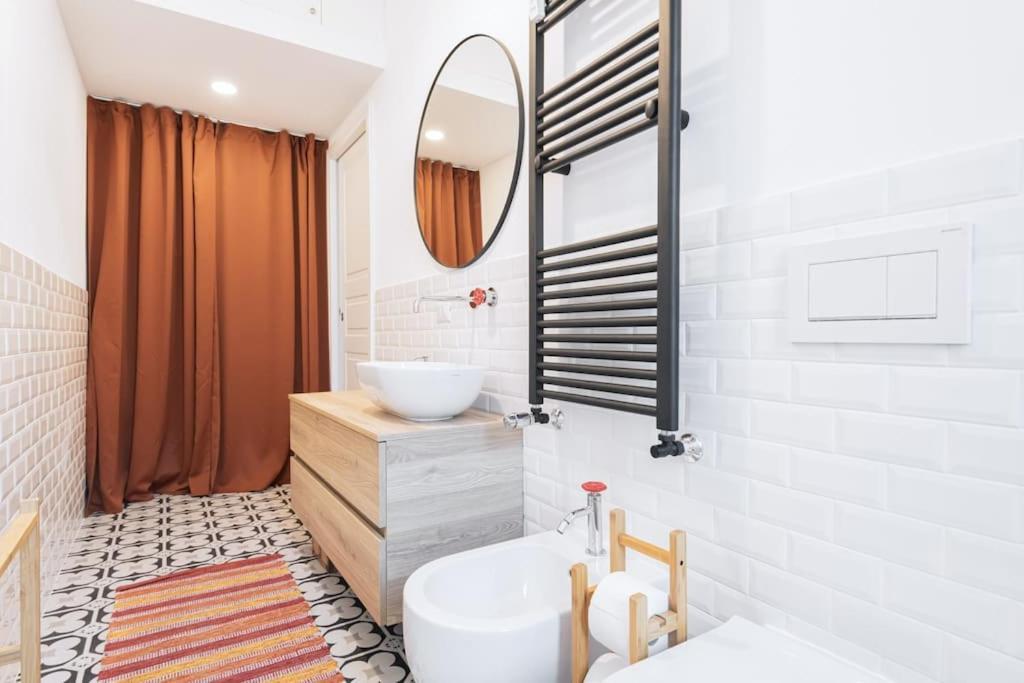 Easylife - Apartment With Balcony Near Navigli Milán Exterior foto