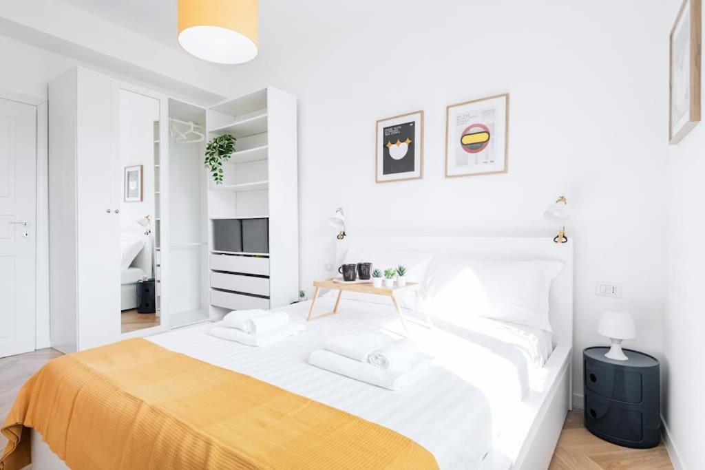 Easylife - Apartment With Balcony Near Navigli Milán Exterior foto