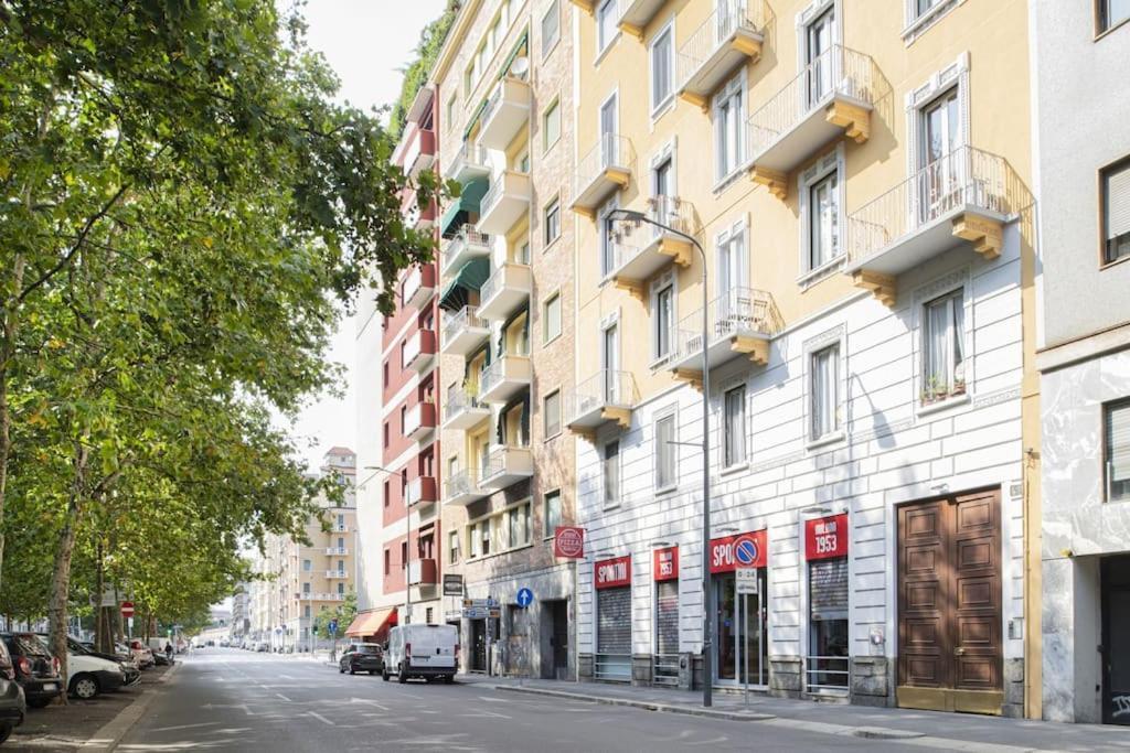 Easylife - Apartment With Balcony Near Navigli Milán Exterior foto